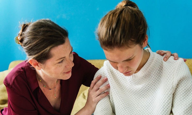 “Верьте в детей, не ждите многого и хвалите”. Как поддержать самооценку подростка