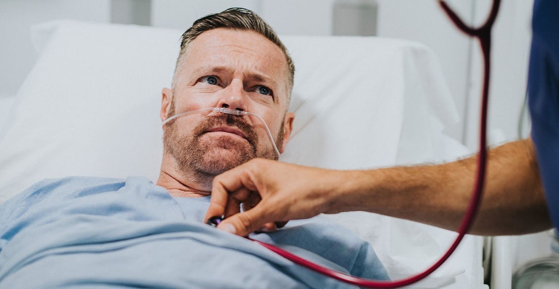 "Диагностика". "Меня спасло человеческое отношение и его стетоскоп" - как врач распутал загадочный клубок болезни