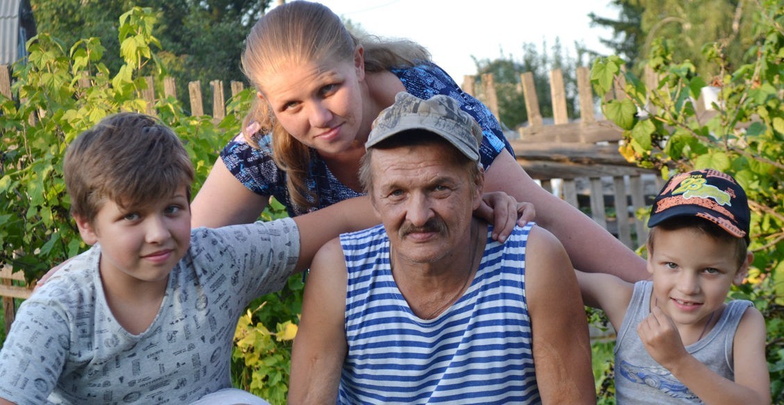 «Знаешь, чем выгоден мужик без ног?» После Афганистана жизнь закончилась, но счастье началось с кефира