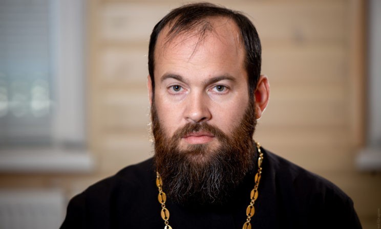 «Дрались, когда надо было». По поведению было трудно догадаться, что отец 4 братьев – священник