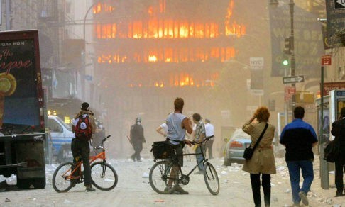 «Люди выпрыгивали из горящих небоскребов». Русские из США – о трагедии 11 сентября 2001 года