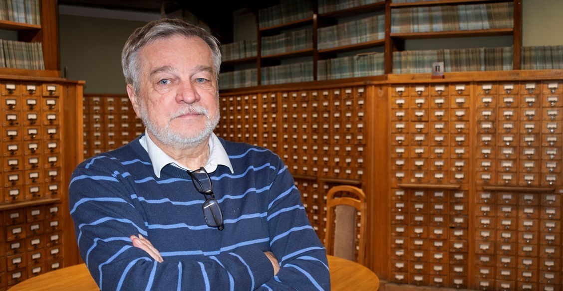 «Мы места злодеяний превращаем в места памяти». Историк репрессий Анатолий Разумов – о деле жизни, лживых сведениях и личной боли