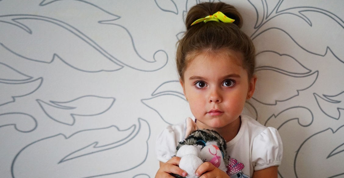 «Болели ножки, просилась на ручки». Думали, дочка хитрит, оказалось – тяжелая болезнь