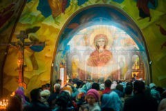 Покров Пресвятой Богородицы: история, молитвы, акафист, иконы, проповеди