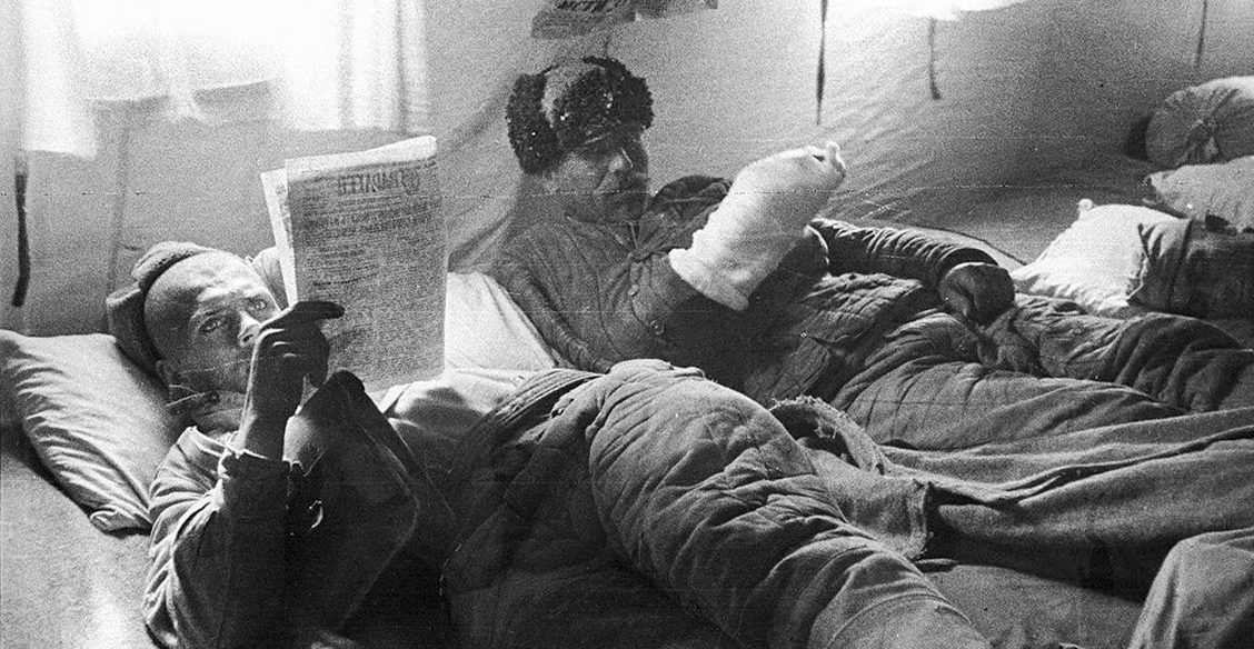 «На кроватях лежали молодые парни в окровавленных бинтах». Как сны возвращают в реальность