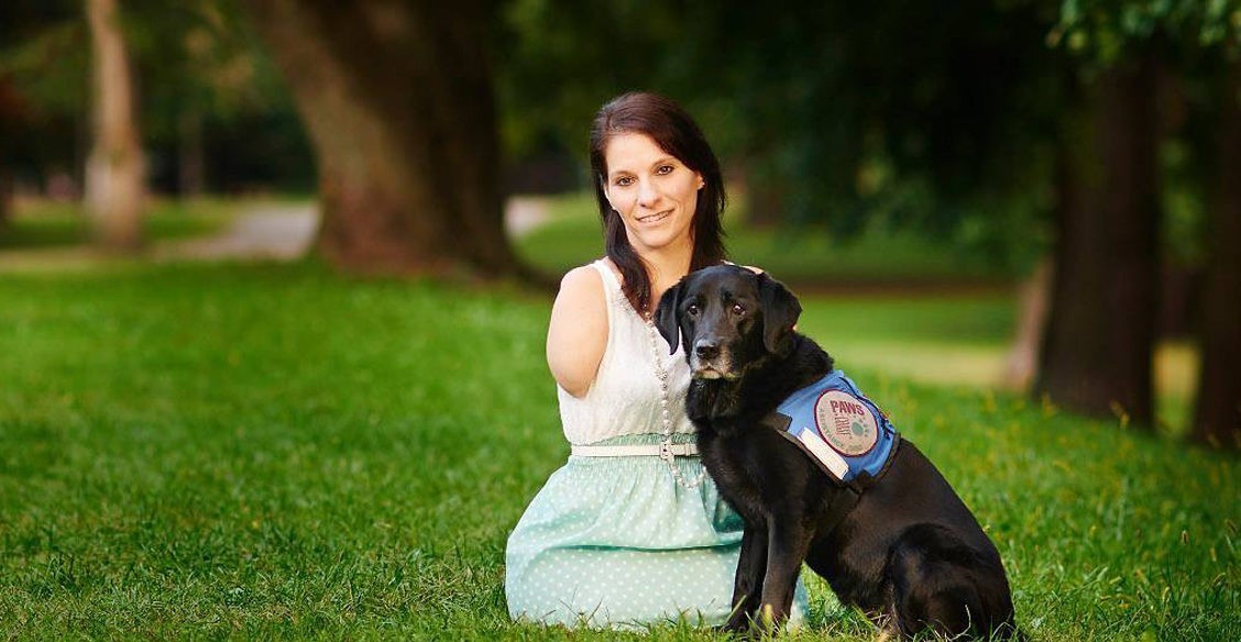 «Нет рук, нет ног, нет проблем». Приемные родители не думали, что дочь вырастет настолько независимой