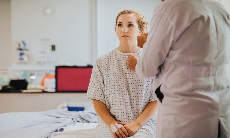 «Врач меня послушал и сказал — все нормально». Можно ли пропустить пневмонию и что делать, чтобы ее вылечить