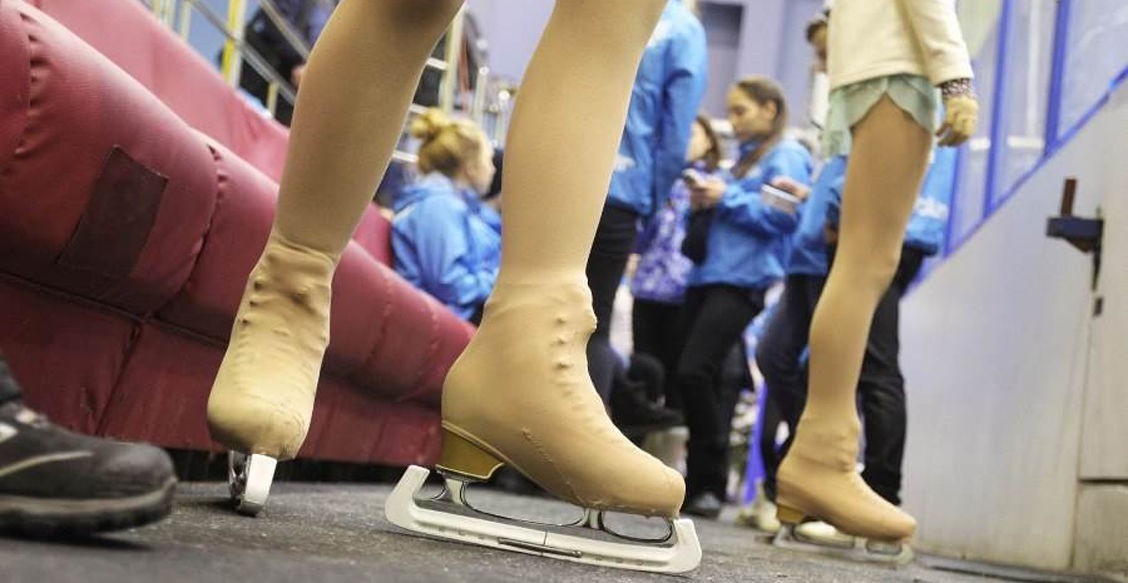 «Тренер сказал, что они - «отстой». Как травят детей, пока родители конкурируют друг с другом