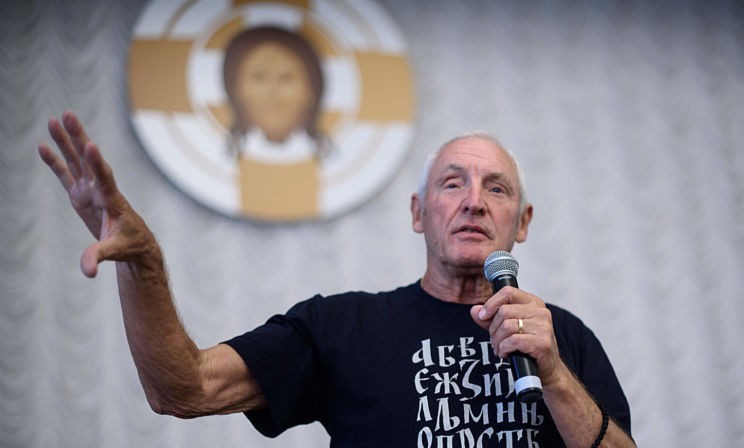 «Бог проявил Себя под автоматами Калашникова». Клаус Кеннет – о пути к православию и бесконечном шансе