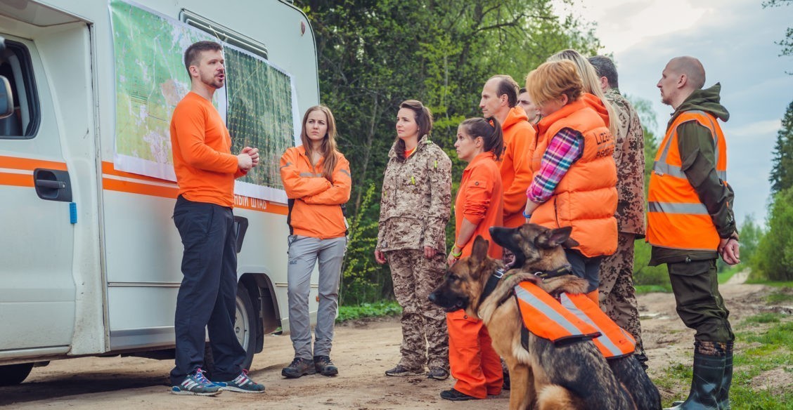 «Помогаю искать. Молюсь». Священник Андрей Мизюк – о своей работе в отряде «Лизы Алерт»