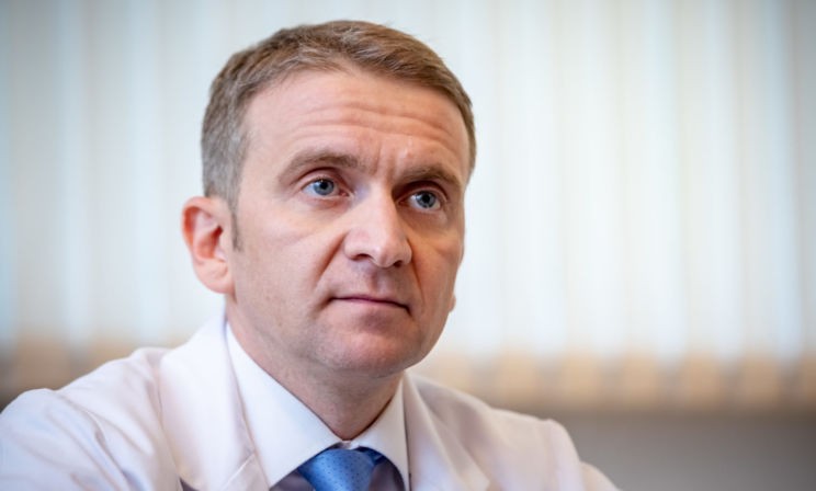 «Если у роддома пишут на асфальте, значит он закрыт». Прозрачность в акушерстве – возможно ли это?