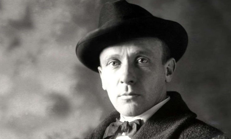 «Мне хотелось защитить Булгакова, вернуть его доброе имя». Почему «Мастер и Маргарита» – это роман про нас