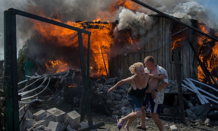 «Мир и технологии меняются, но суть войны та же». Фотожурналист — о работе в Донбассе