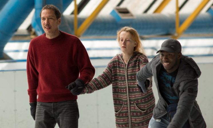 Можно побить маму, и микроволновка летит в окно. О людях с аутизмом и фильме «Особенные»