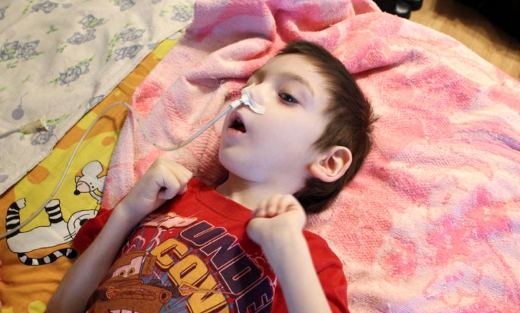 «До решения Верховного суда ребенок не доживет». Как семья из Уфы борется за лекарство стоимостью 50 миллионов