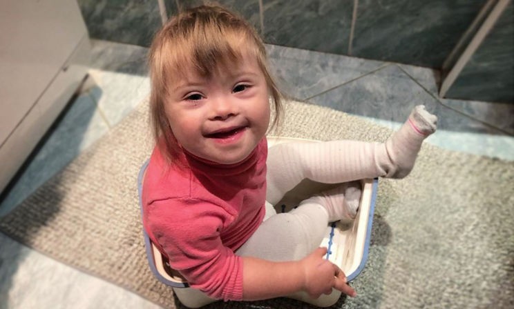 Наша Маша пошла. А благодаря людям крест стал невесомым