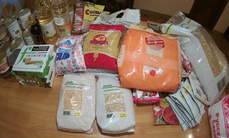 «Не надо штурмовать продуктовые». Но что действительно понадобится в случае карантина