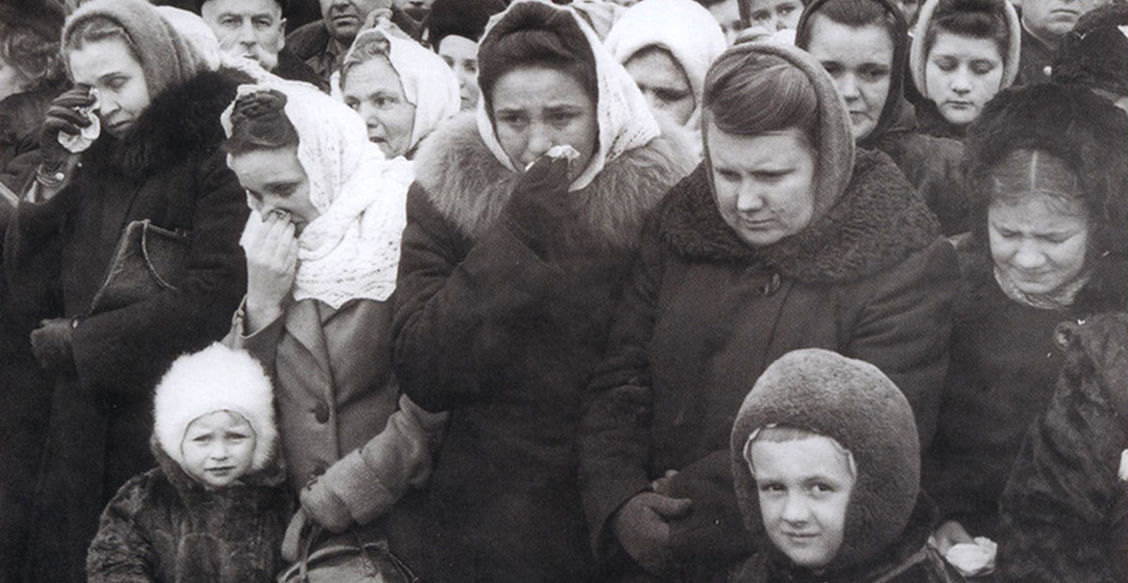 Я намазала глаза слюнями - плакать о Сталине не получалось