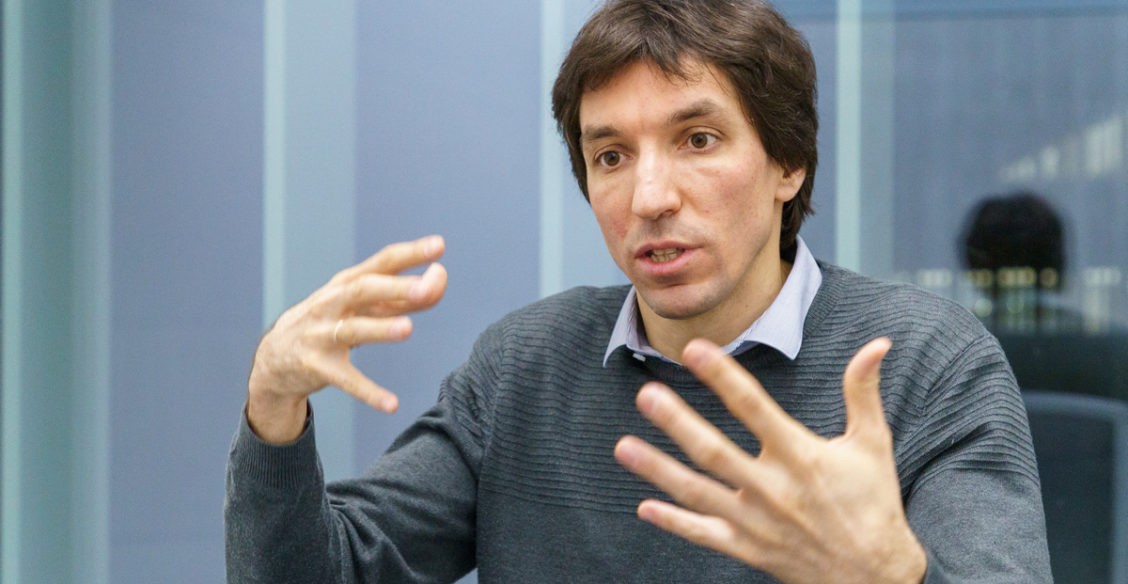 Коронавирусу все равно, сколько народу убить. Почему он опаснее многого, что мы встречали