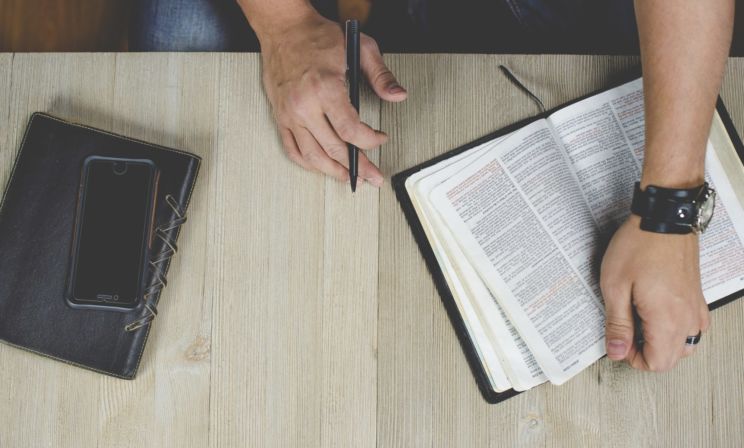 Почитаю с дочками и займусь английской грамматикой. А что запланировал на пост ты?