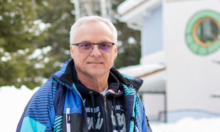 «Мы строили детский хоспис, а многие крутили пальцем у виска». Ушел из бизнеса, чтобы помогать детям