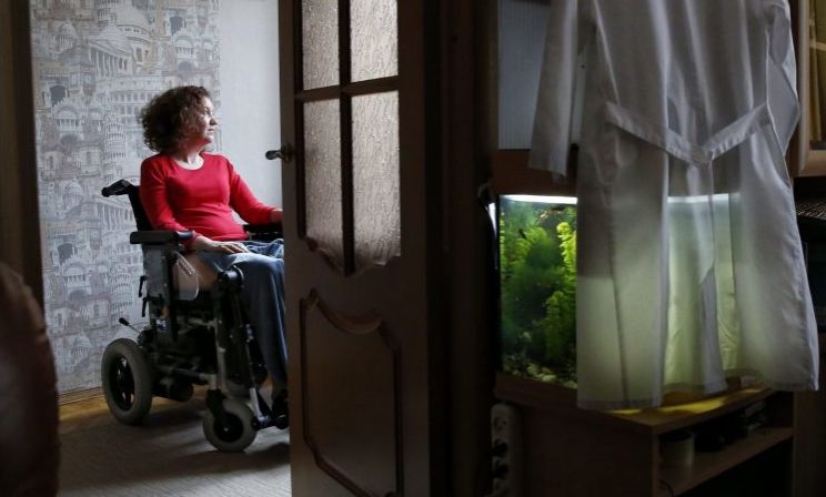 Когда вся твоя жизнь — дома. Семьи людей с БАС о том, как пережить изоляцию и сохранить себя