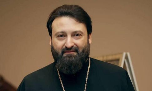 Протоиерей Даниил Азизов. О проблемах приходов, богослужениях онлайн и умении прощать (+видео)