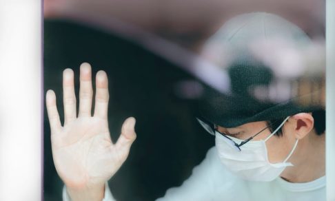 «Не мог дышать и хотел написать завещание». Как я вылечился от Covid-19