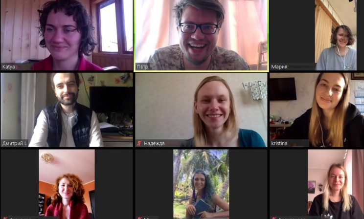 Евангелие онлайн и приходские встречи в Zoom. Побегут ли люди в храм, когда самоизоляция закончится?