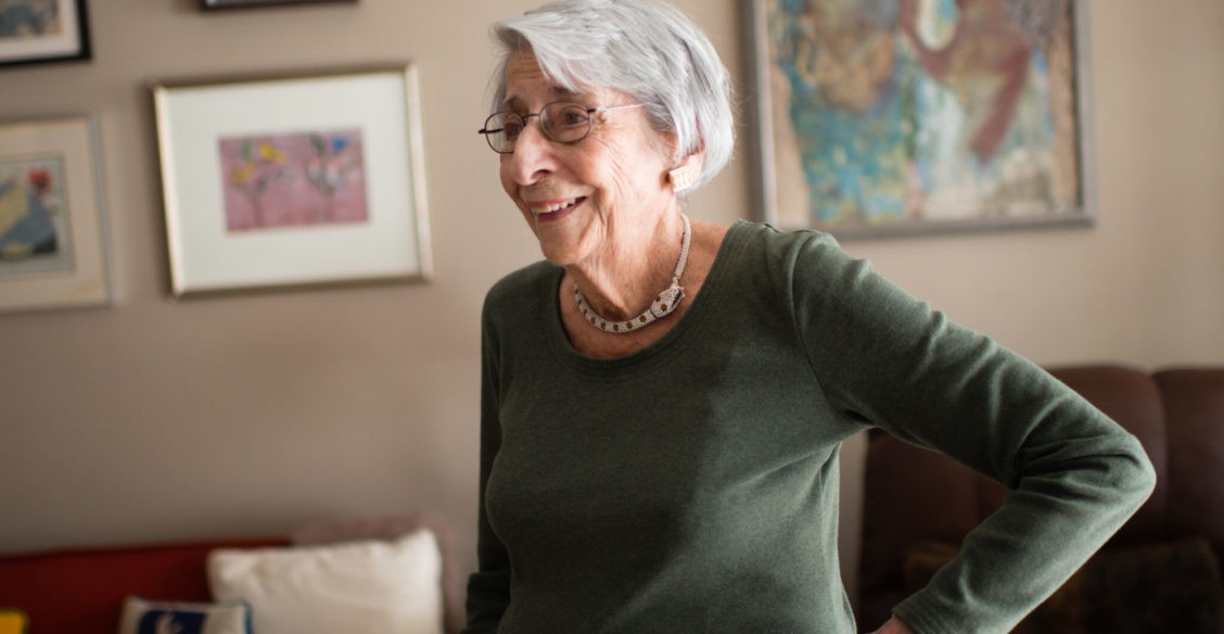 107-летняя художница пережила коронавирус. Это вторая пандемия в ее жизни