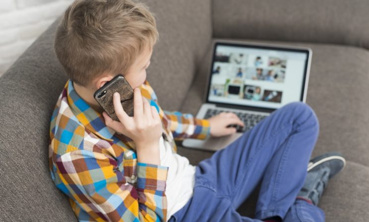 «Ты не воруешь у родителей, а просто берешь в долг». Как подросток отдал кибермошенникам 200 тысяч рублей