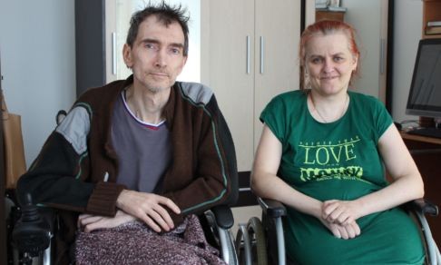 «Каждый день я ищу причины для радости». Супруги из Новосибирска познакомились в больнице