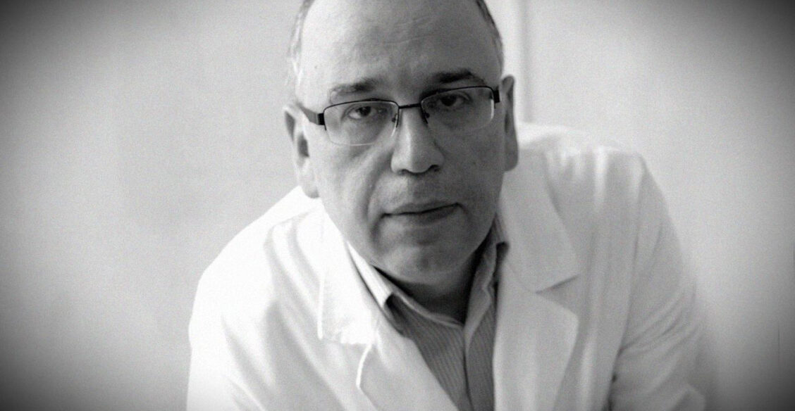«Он для многих был волшебником». Памяти врача Александра Бессмертного, который умер от COVID-19