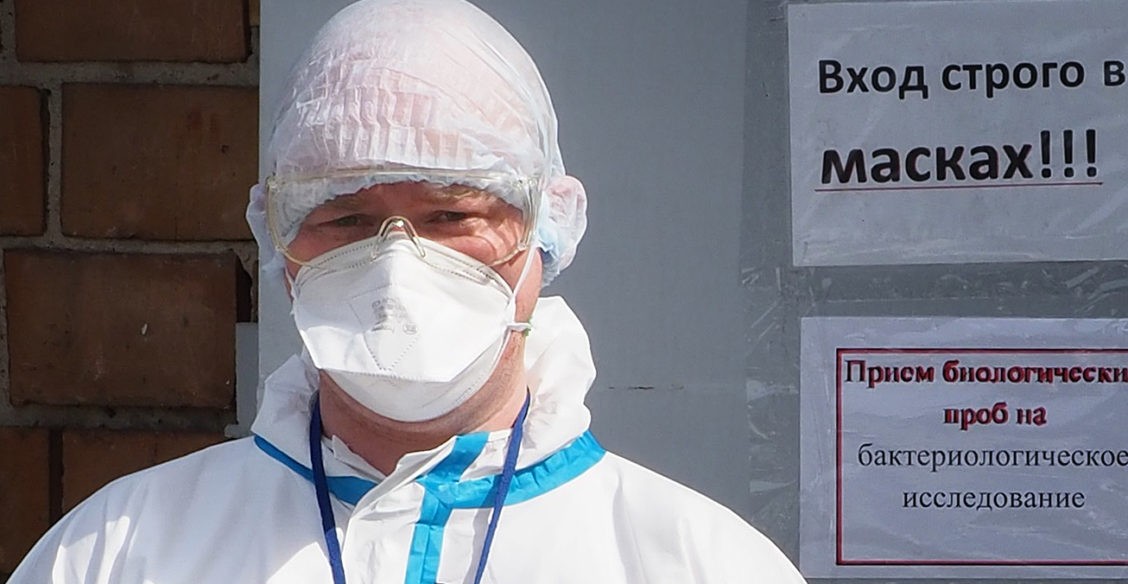 «Страшно было видеть супругов на ИВЛ». Врач из Красноярска — о пациентах с Covid и разлуке с семьей