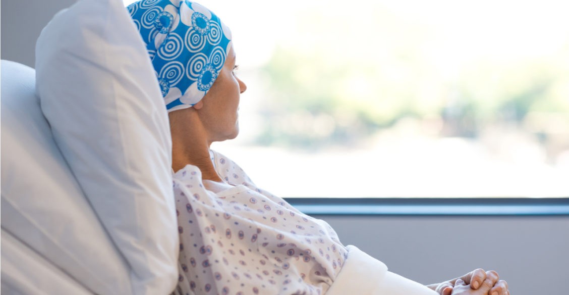 «Все деньги ушли на COVID-19». Люди, рак и бюрократический хаос