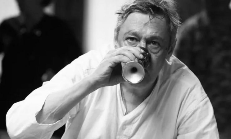 «Я не алкоголик, а жизнерадостный пьяница». Что произошло с Михаилом Ефремовым