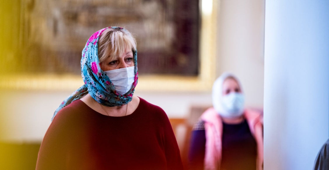 Храмы откроются, но войдут туда не все. Как будут организованы службы после карантина