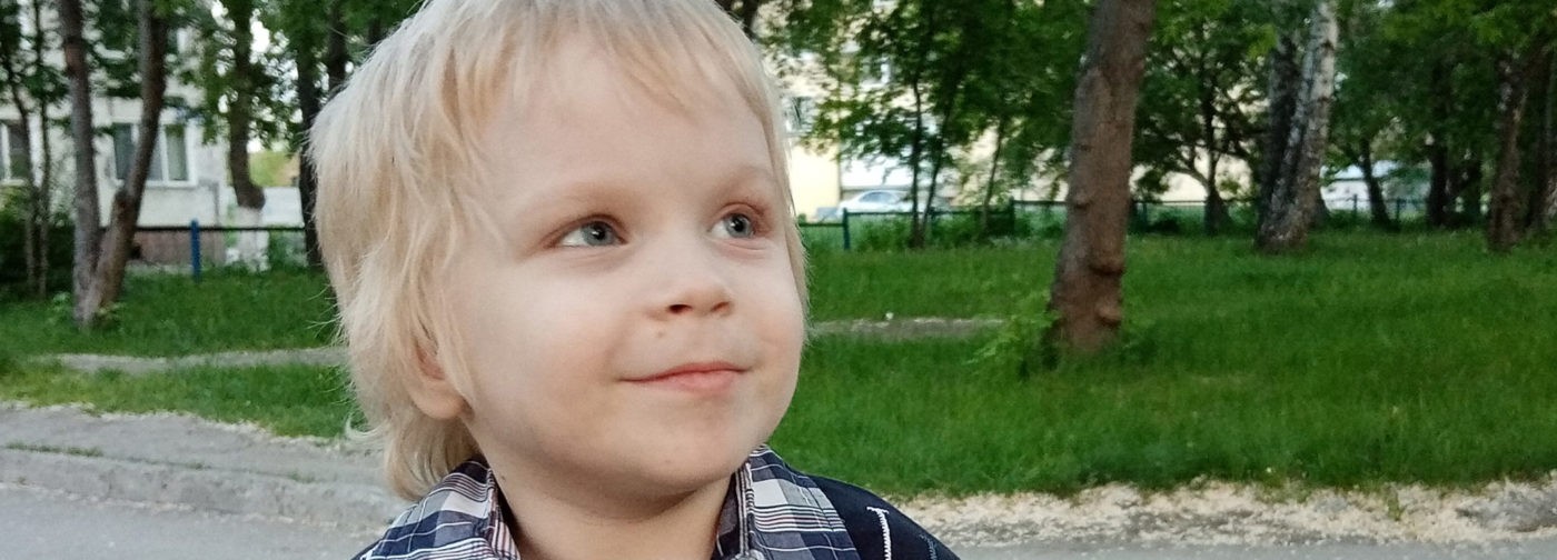 Матери сказали: «Деньги готовь, будешь хоронить». Тимур выжил, но его организм не переваривает пищу