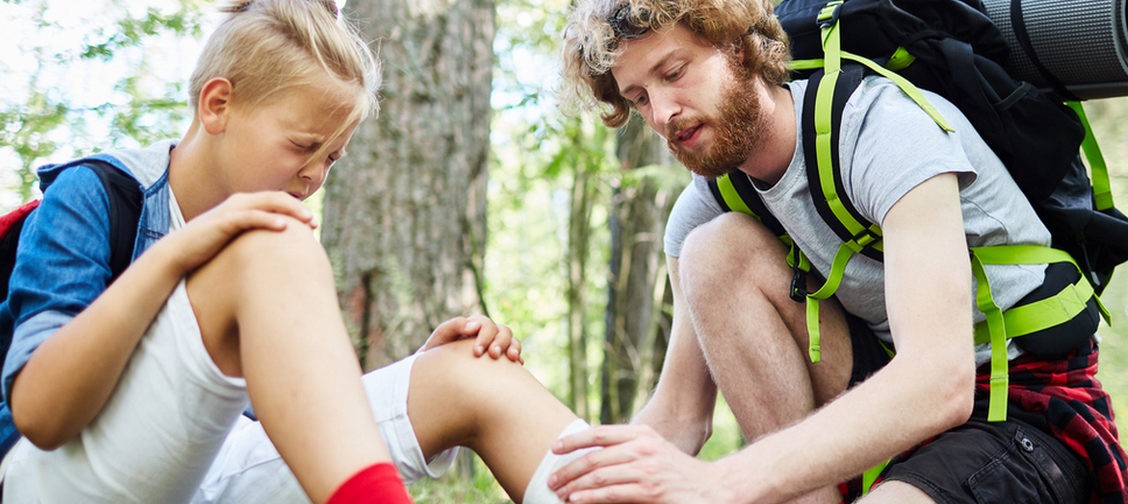 Что делать, если вы сломали ногу в лесу? 12 вопросов врачу-травматологу