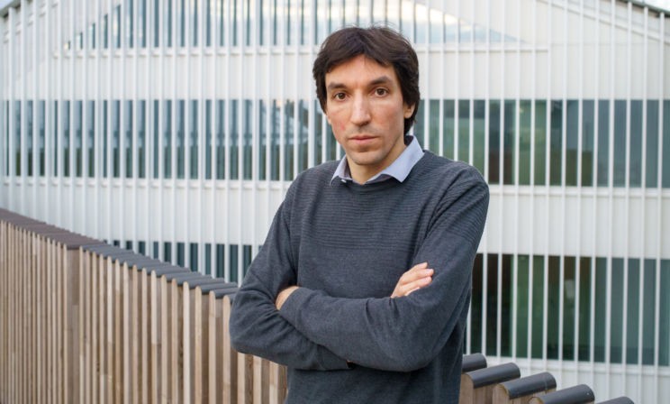 Молекулярный вирусолог Георгий Базыкин: «Пока нет вакцины, говорить о коллективном иммунитете просто вредно»