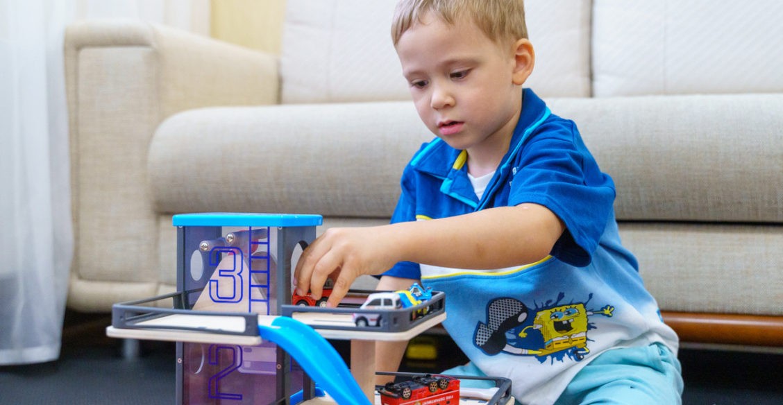 Один из пятисот. Как живет мальчик с синдромом Айкарди — Гутьерес