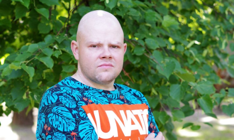 50 добровольцев сдали кровь, а мама стала донором. Но к Алексею вернулся рак