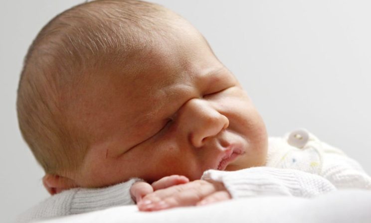 Медиков обвинили в торговле младенцами. Что об этом известно