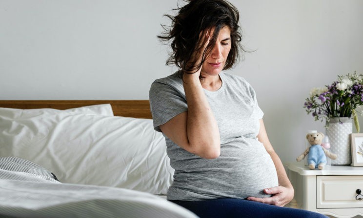 «Карьеру — потом, договорились? Можно сразу после родов»