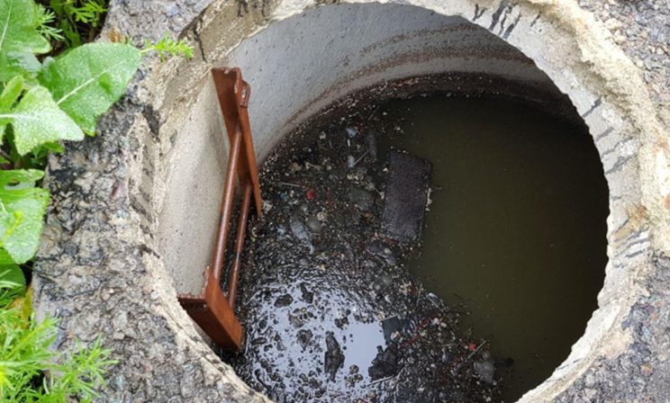 Смерть в выгребной яме. Почему это случилось и как защитить  детей?