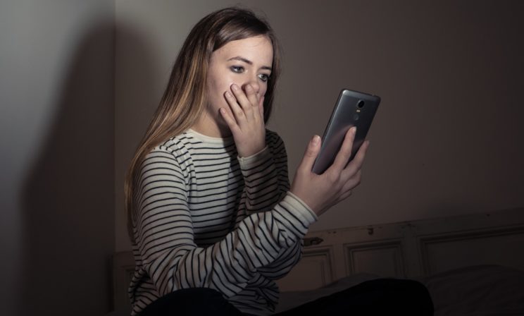 Подросток и ненависть в интернете. Как понять, готов ли ваш ребенок расстрелять одноклассников