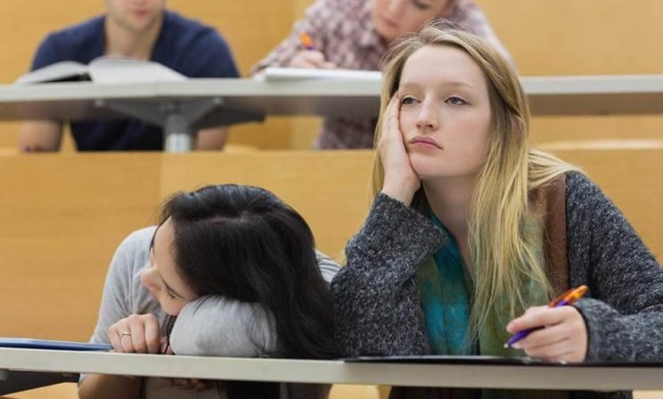 В школе все было по-другому! Почему вчерашних отличников отчисляют после первой сессии