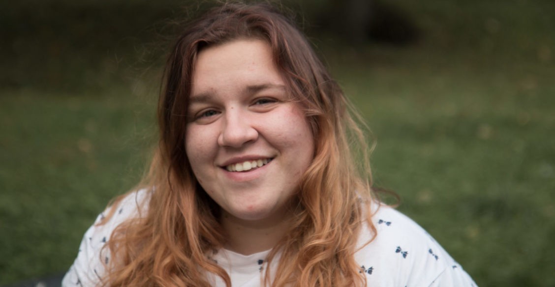 Сняла диагноз «умственная отсталость» и будет учителем. Как после коррекционной школы Полина отстояла себя