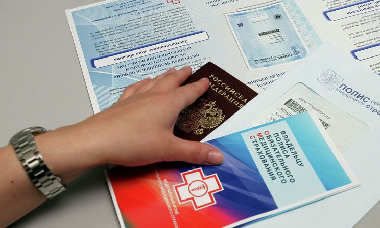 Больницы в долгах и штрафах, а страдают пациенты. Как (НЕ) работает система ОМС