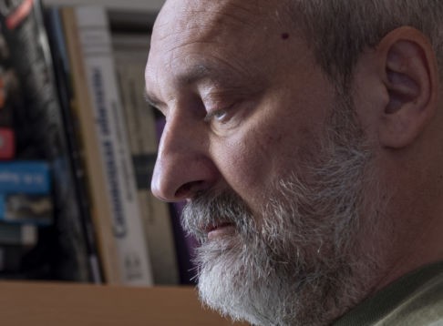 «Небо отнять невозможно». Священник Вячеслав Перевезенцев — об онкологии, науке утешения и жизни без будущего